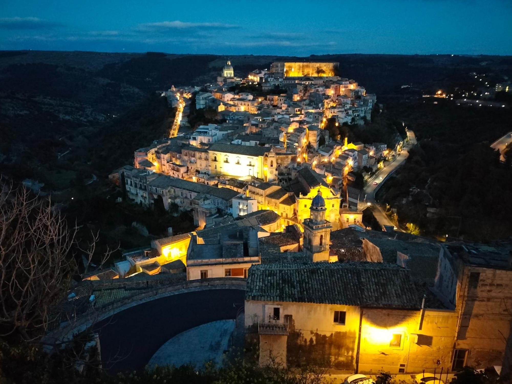 San Filippo Neri - Camere Ragusa Exteriör bild