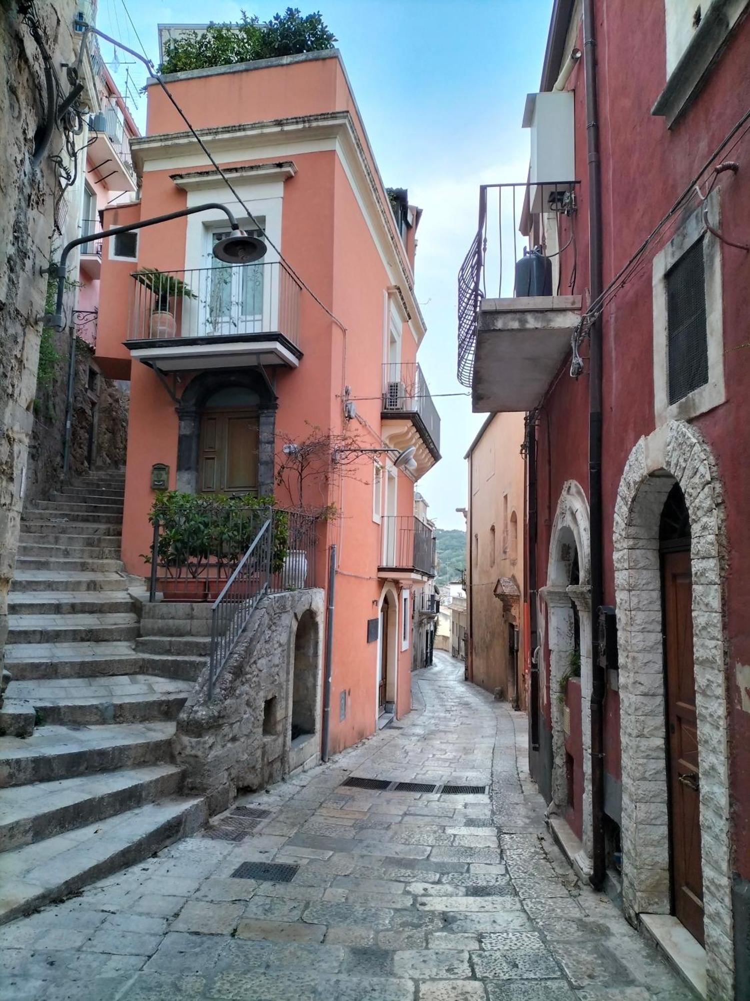 San Filippo Neri - Camere Ragusa Exteriör bild