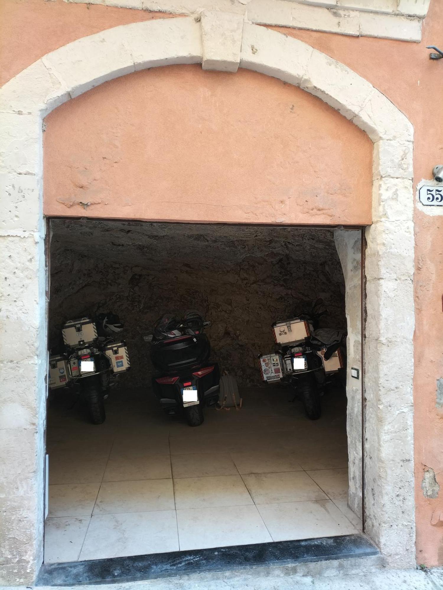 San Filippo Neri - Camere Ragusa Exteriör bild